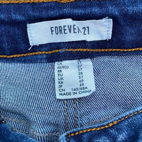 Forever 21 Distressed Straight Jeans Size 27 - Picture 2 of 6